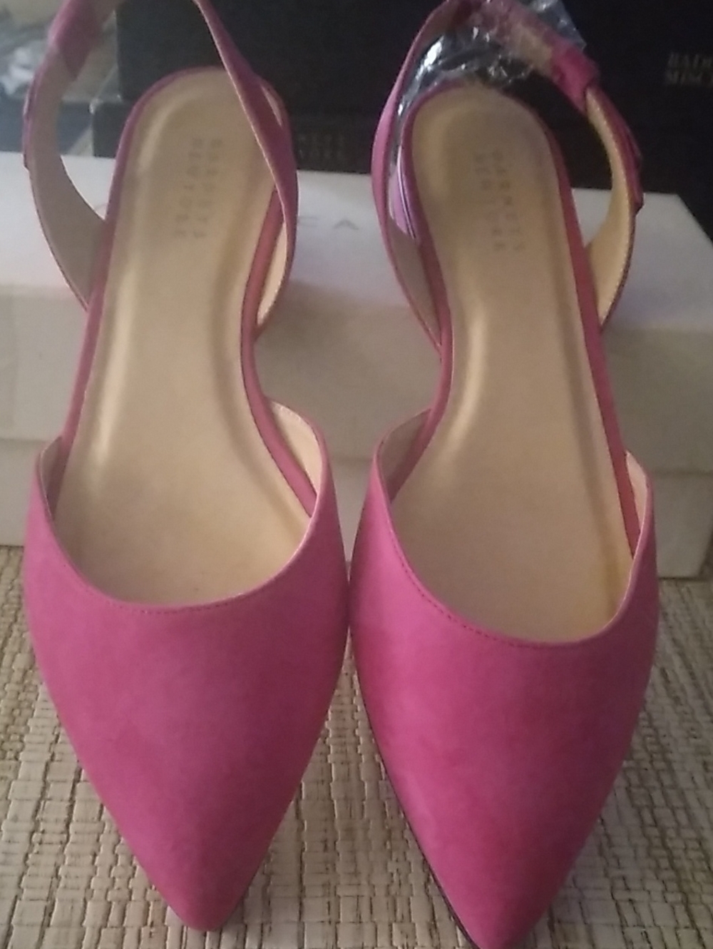 Barneys New York Hot Pink Pointed-Toe Slingback Flats NEW NEVER WORN****